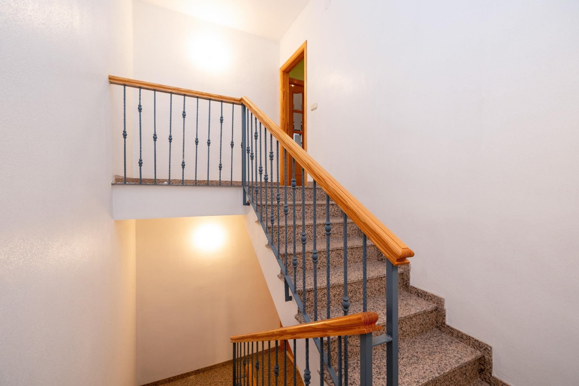 Flat for sale in Zújar  with Storage room and Balcony