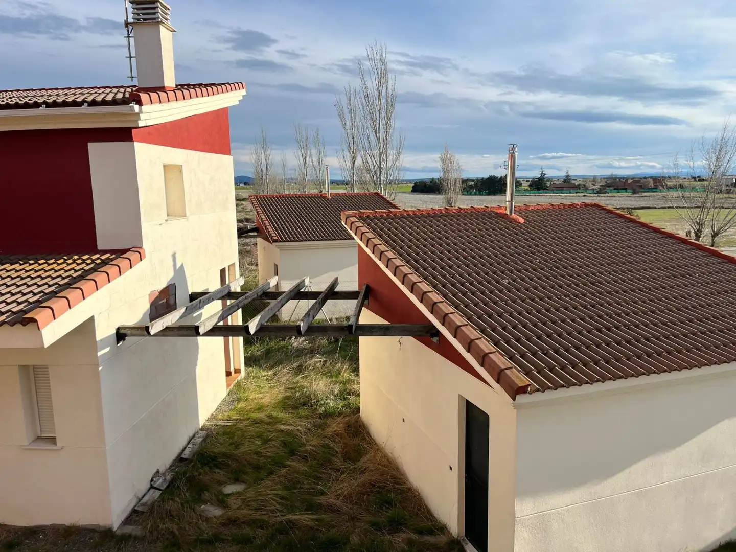 Exterior view of Houses for sale in Sanchidrián  with Private garden and Terrace