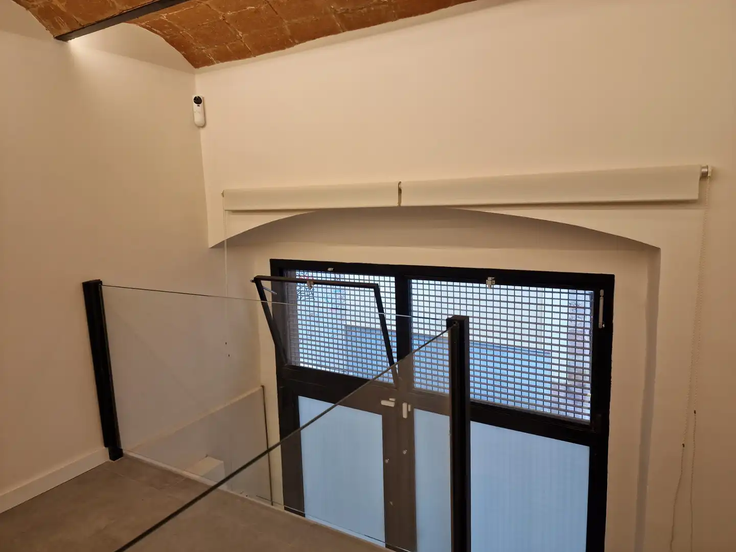 Study for sale in Barcelona  with Oven and Alarm