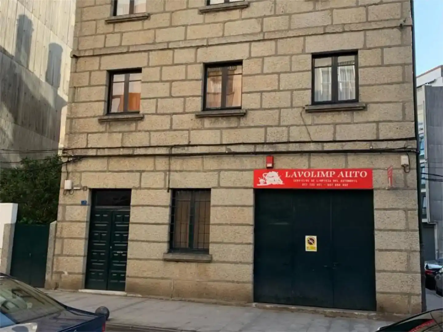 Vista exterior de Casa adosada en venda en Ribeira