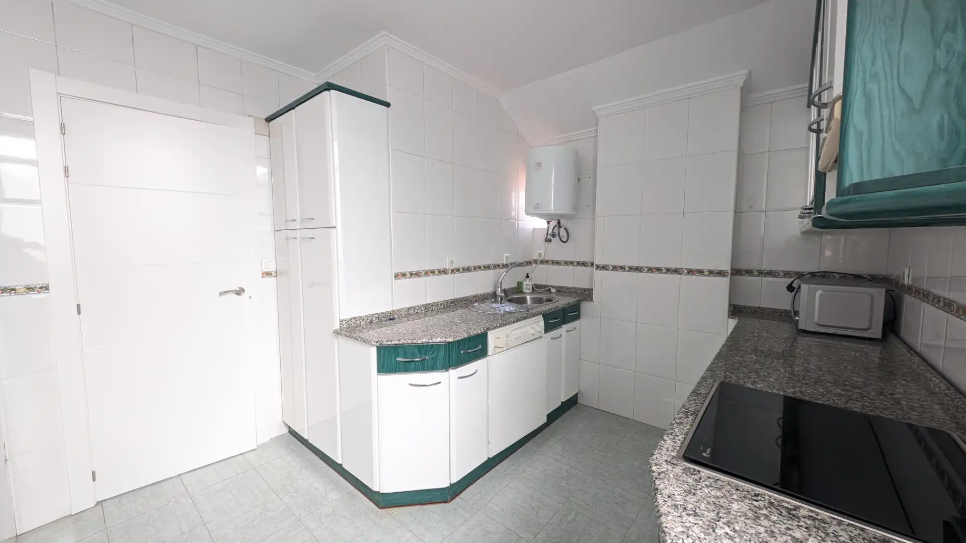 Flat with terrace for sale in Las Arenas, imagen 8