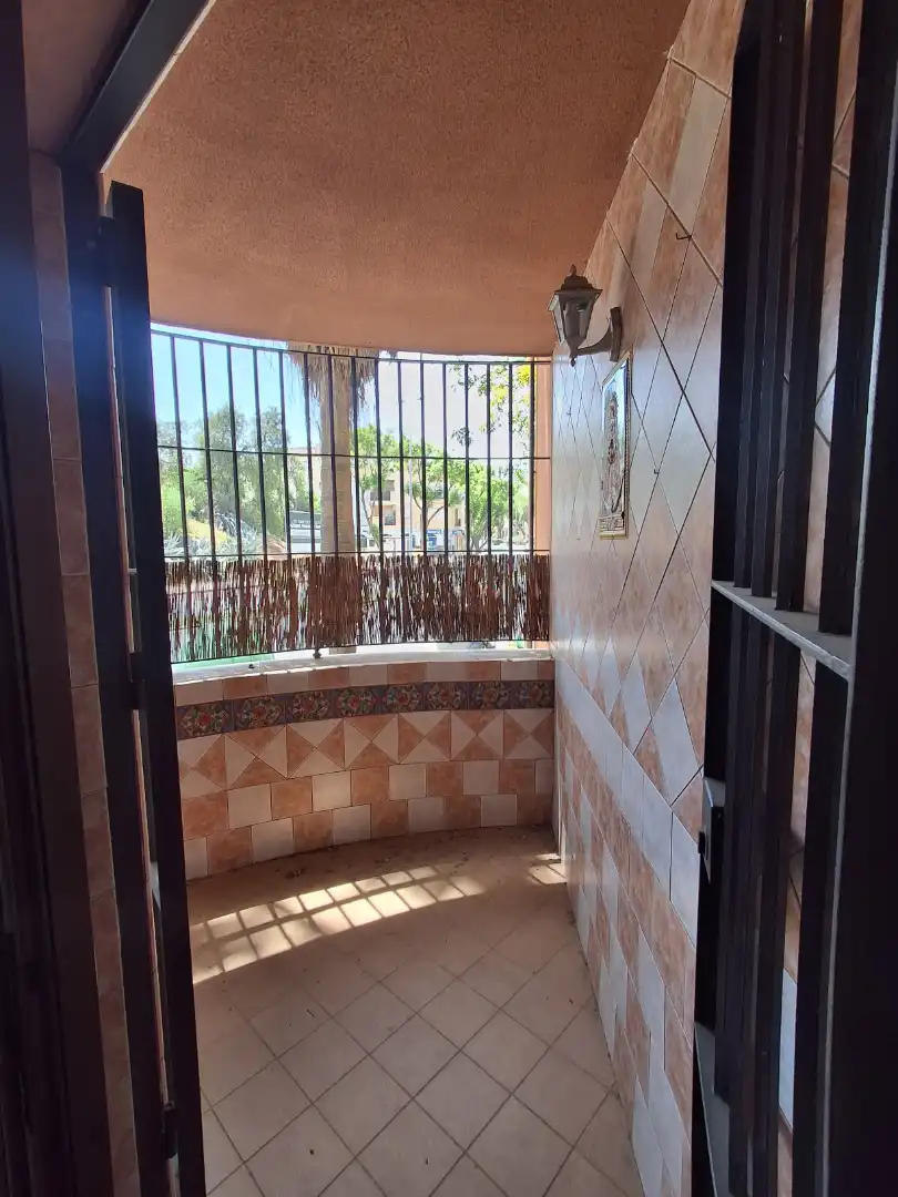 Piso con terraza en alquiler en Avenida Quinto Centenario, imagen 16