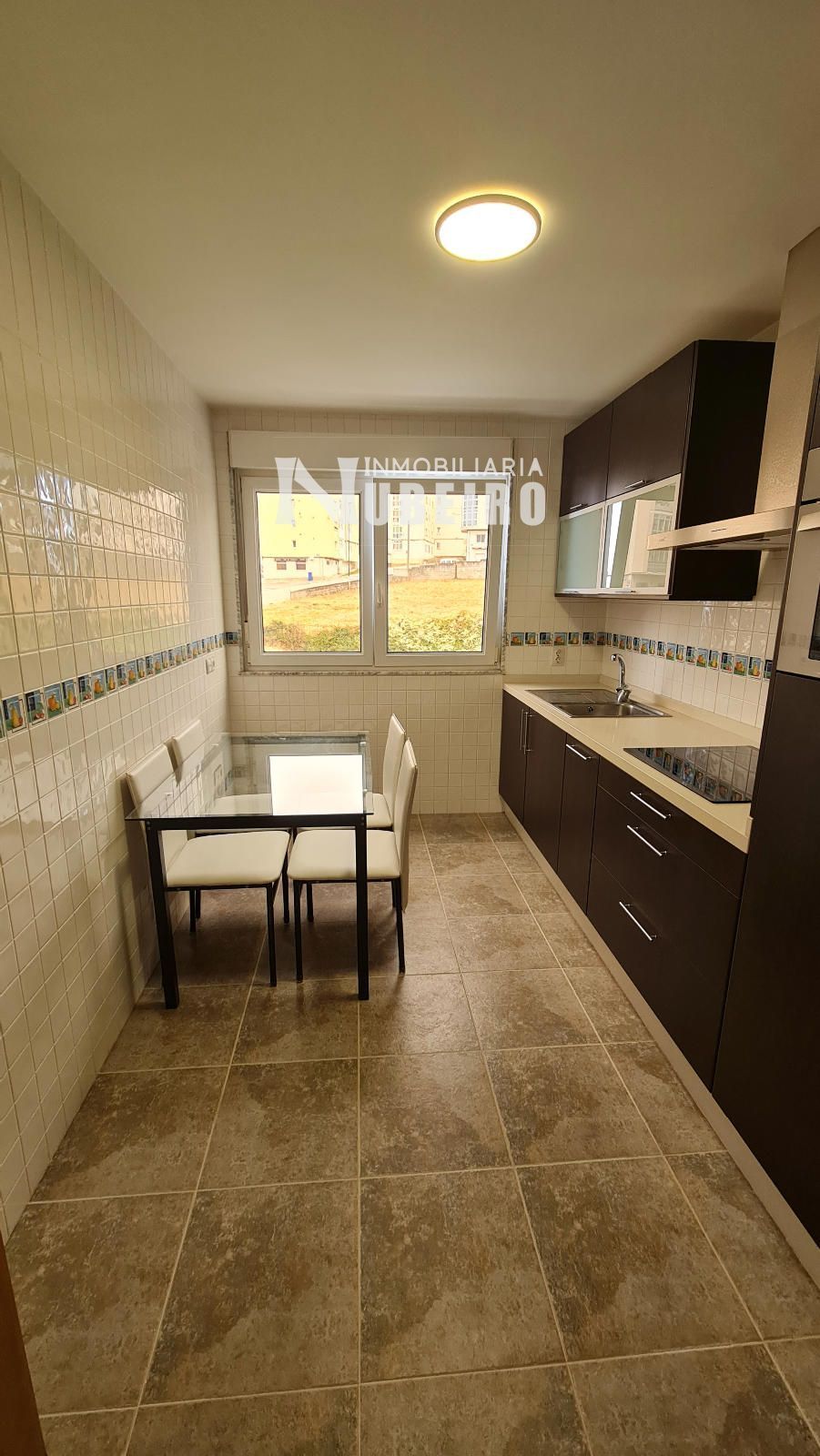 Kitchen of Flat to rent in Lugo Capital  with Heating and Storage room