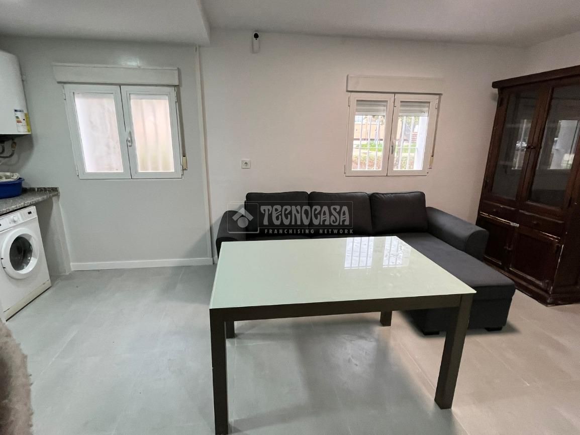 Single-family semi-detached to rent