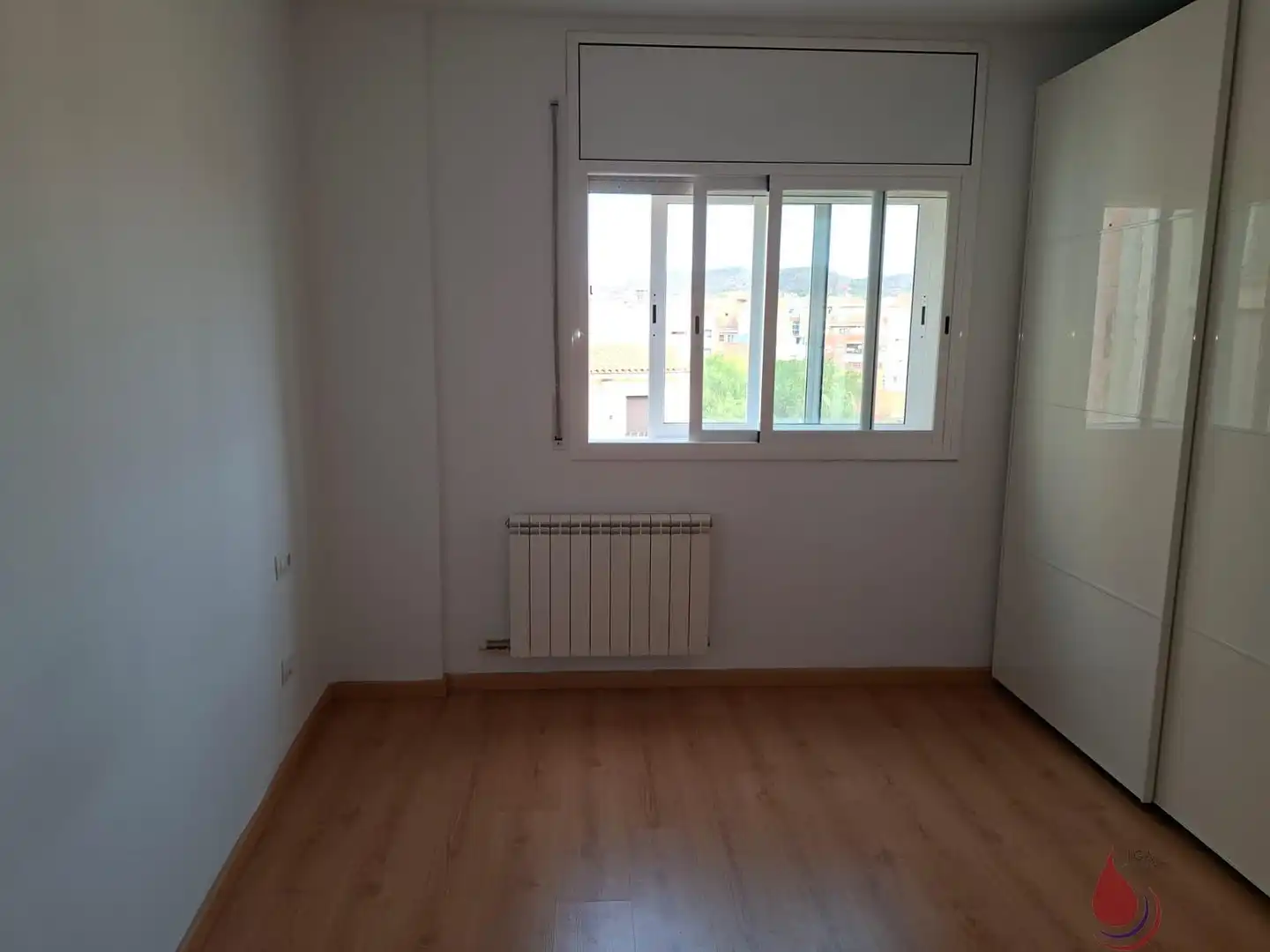 Habitación de Piso en venta en El Vendrell con Calefacción y Balcón