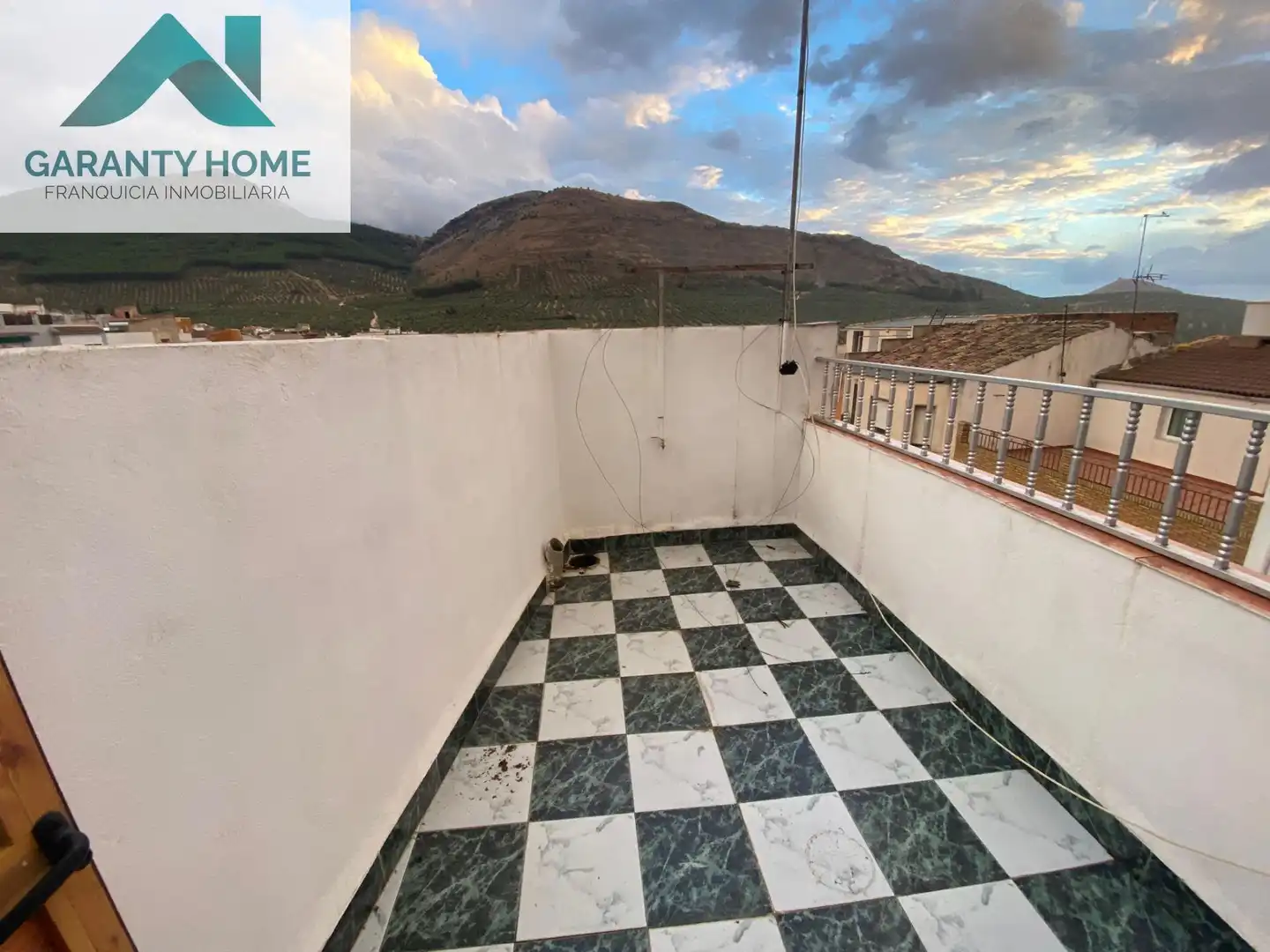 Vista exterior de Dúplex de lloguer amb opció a compra en Jamilena amb Terrassa i Moblat