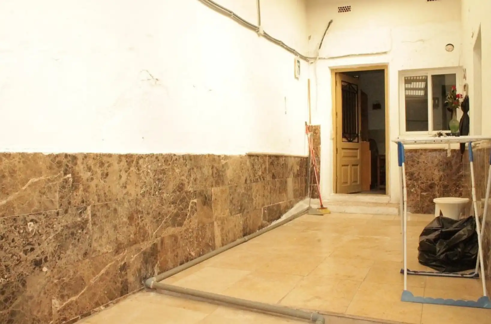 Country homes for sale in Fortuna  with Air Conditioner