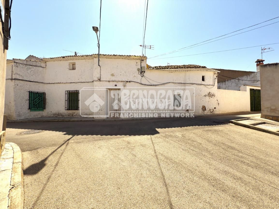 Exterior view of House or chalet for sale in Carrascosa de Haro