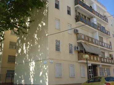 Piso con balcón en venta en Calle Gabriela Mistral 7