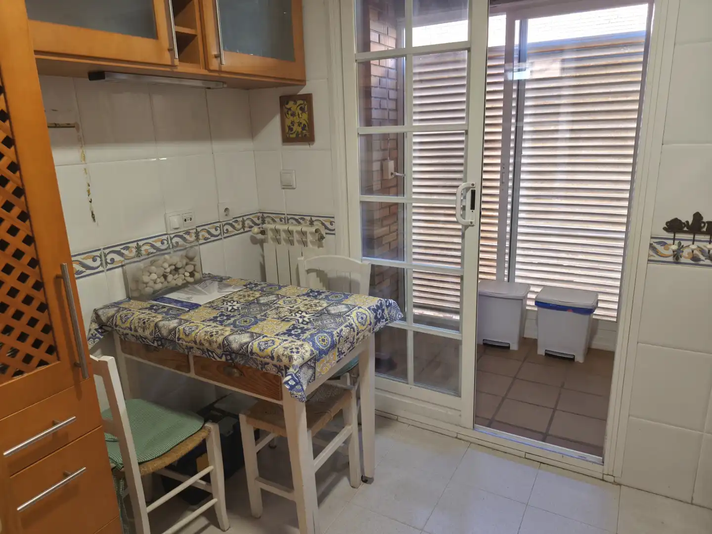 Kitchen of Flat for rent in Madrid  with Air Conditioner, Heating and Private garden
