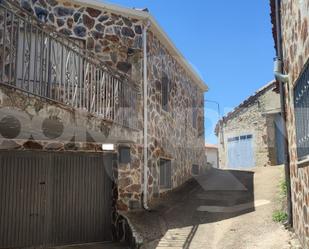 Vista exterior de Casa o xalet en venda en Escurial de la Sierra amb Calefacció, Parquet i Terrassa