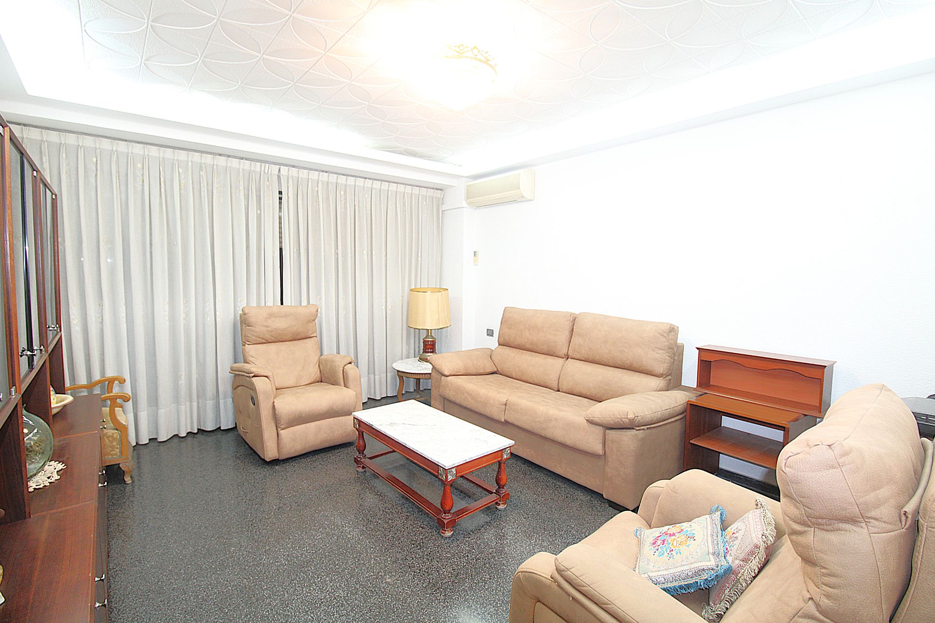 Pis en venda a Carrer de Martí l'Humà, La Petxina, Extramurs