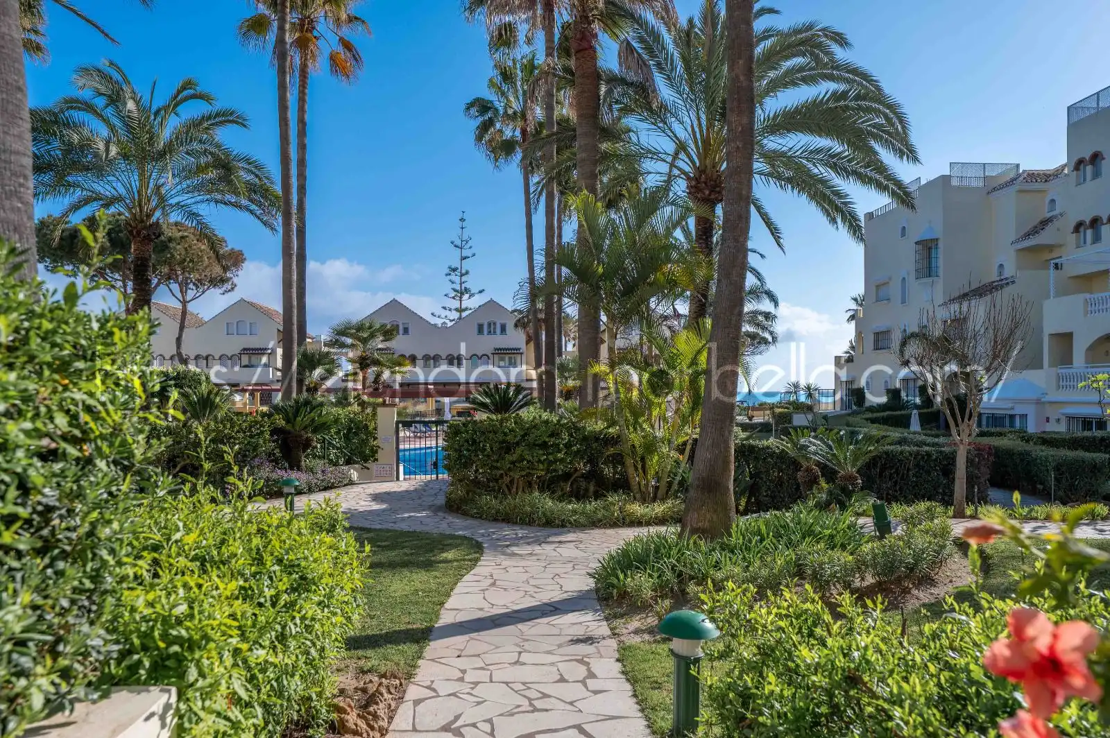 Exterior view of Apartments for sale in Marbella  with Air Conditioner, Heating and Terrace