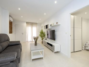 Piso en venta en Calle Oscar Romero