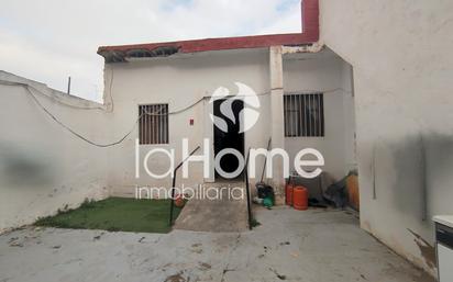 Exterior view of House or chalet for sale in Paterna  with Private garden and Terrace