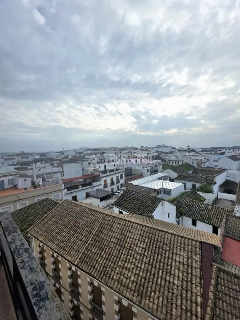 Außenansicht von Wohnung zum Verkauf in Montilla mit Klimaanlage, Terrasse und Abstellraum