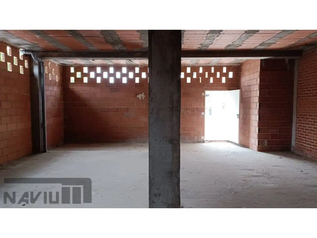 Local comercial en venta en Calle Julian Berrendero, imagen 5