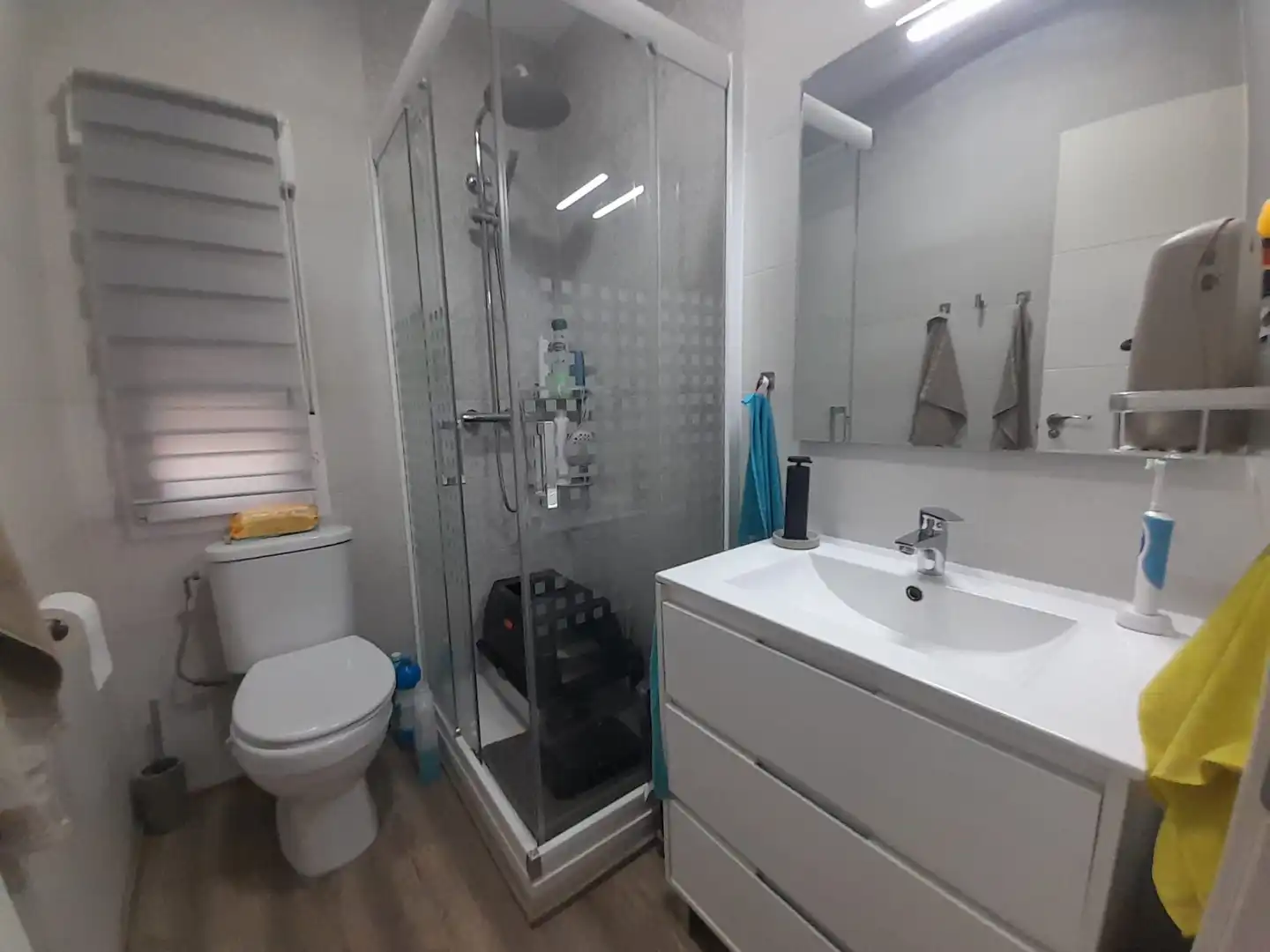 Badezimmer von Einfamilien-Reihenhaus zum Verkauf in Puertollano mit Terrasse