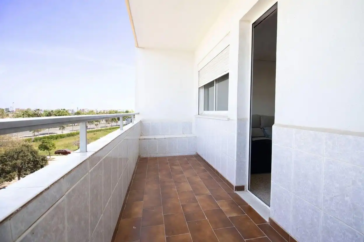 Terraza de Piso en venta en Valencia con Aire acondicionado, Trastero y Balcón