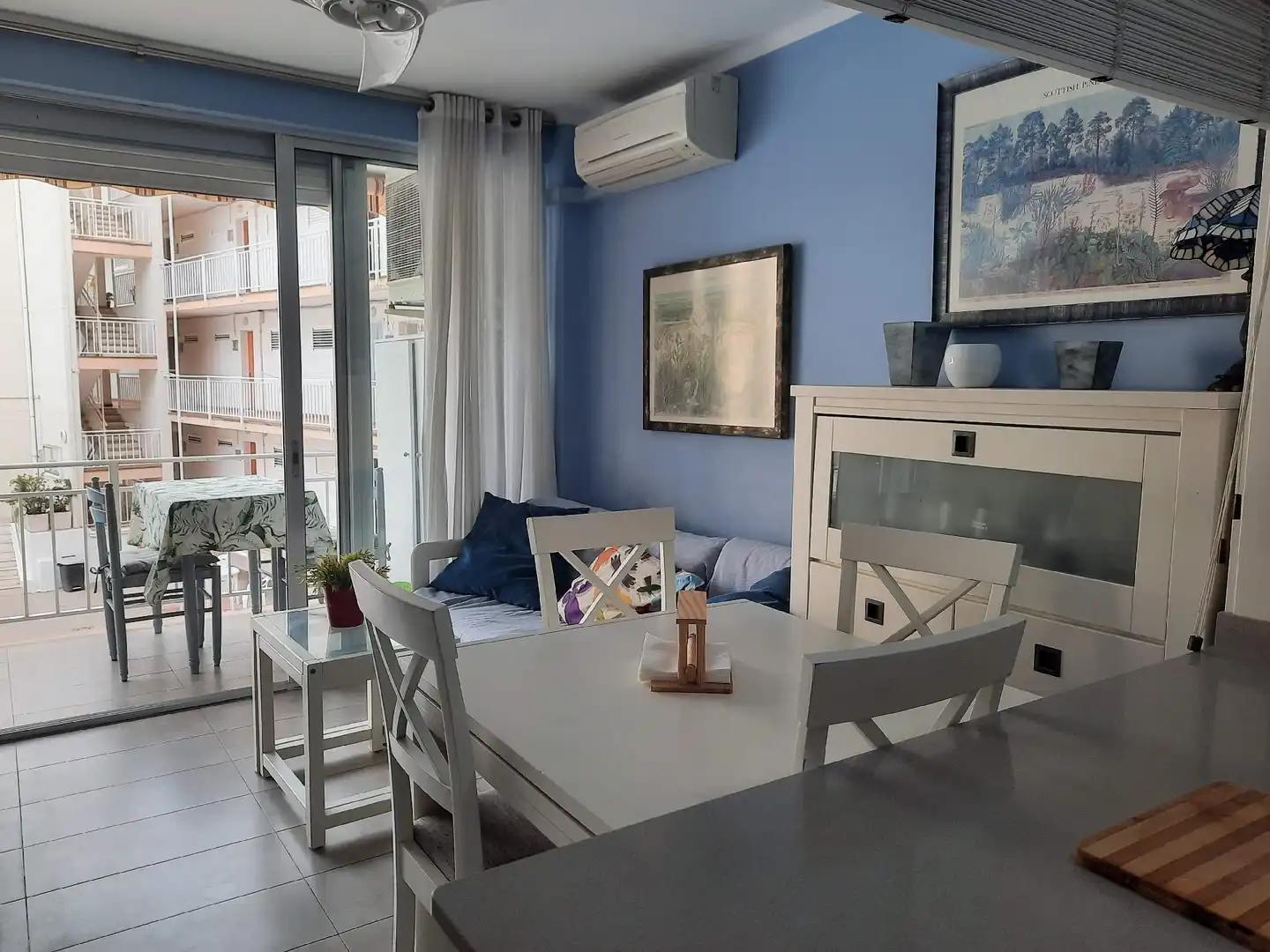 Sala de estar de Apartamento de alquiler en Salou con Calefacción, Terraza y Piscina