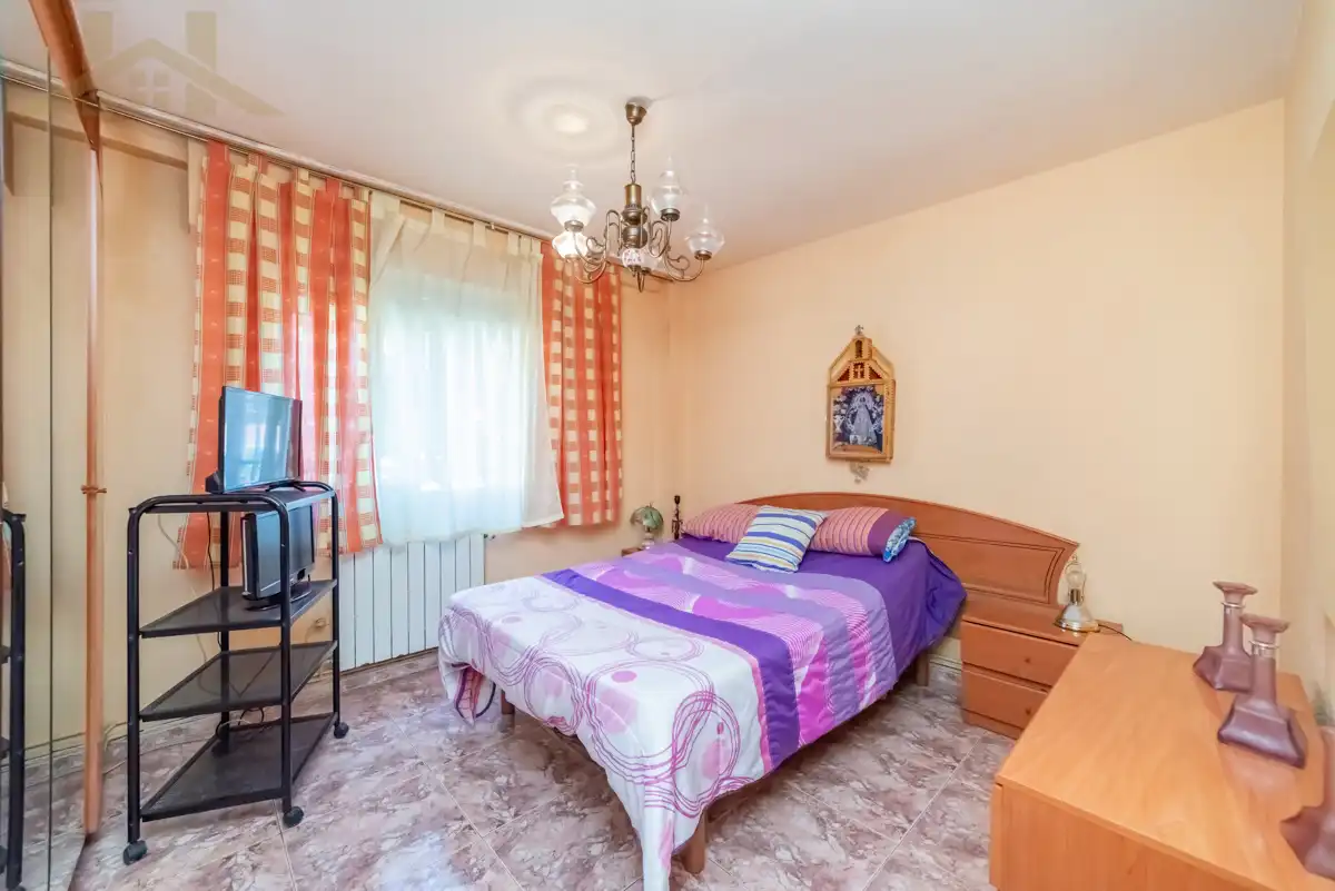 Bedroom of Flat for sale in Ciempozuelos  with Air Conditioner and Heating