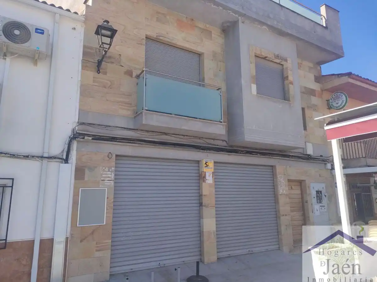 Local comercial en venda a Villanueva de la Reina, imagen 2