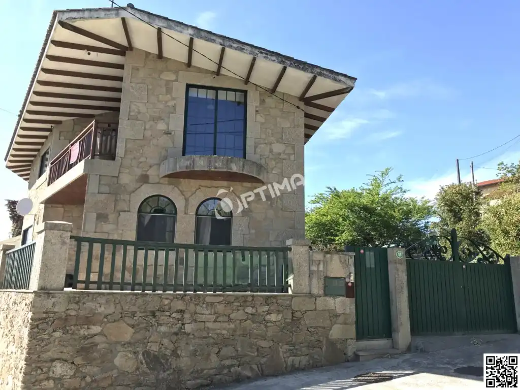 Vista exterior de Casa o chalet en venta en Ames con Terraza y Piscina