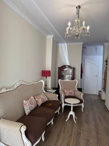 Casa-chalet en Venta en Calle Virgen de la Saletta en La Plata