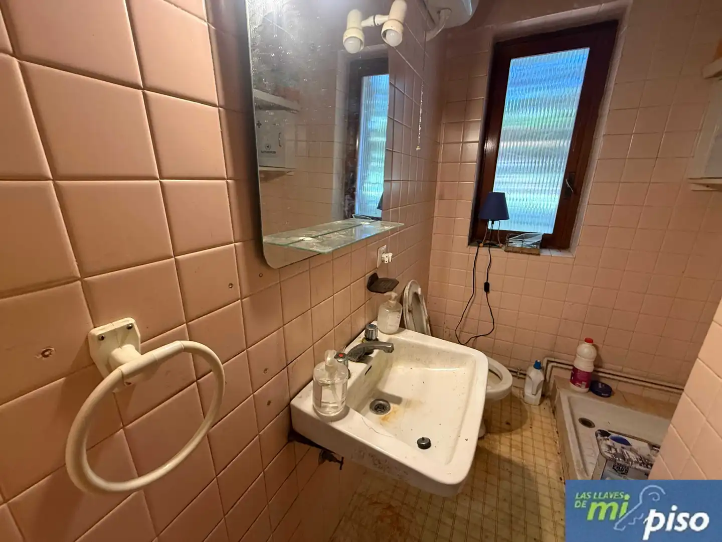 Baño de Casa o chalet en venta en Tudela de Duero con Calefacción, Jardín privado y Terraza