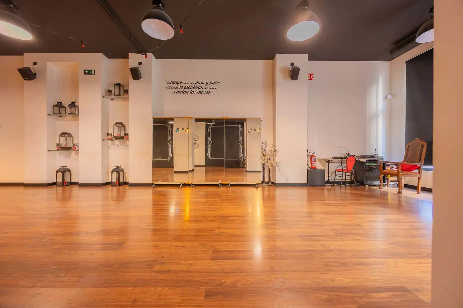 Business premises for sale in Ramón y Cajal Zeharkalea, imagen 7