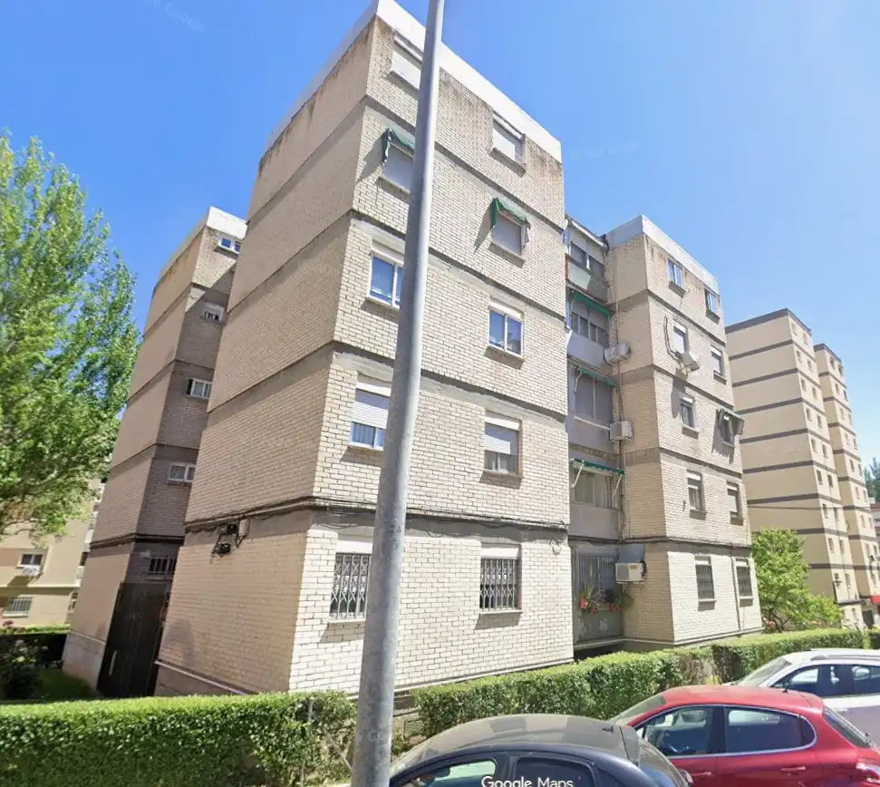 Piso en venta en Calle del Ampurdán, 15, Zarzaquemada