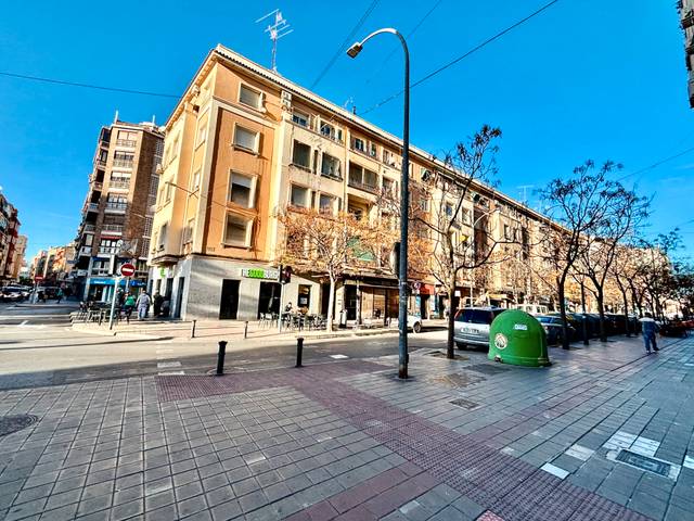 Piso en Venta en Avenida del Padre Esplá en Pla de Bon Repós