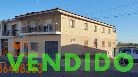 Casa con Gran Local