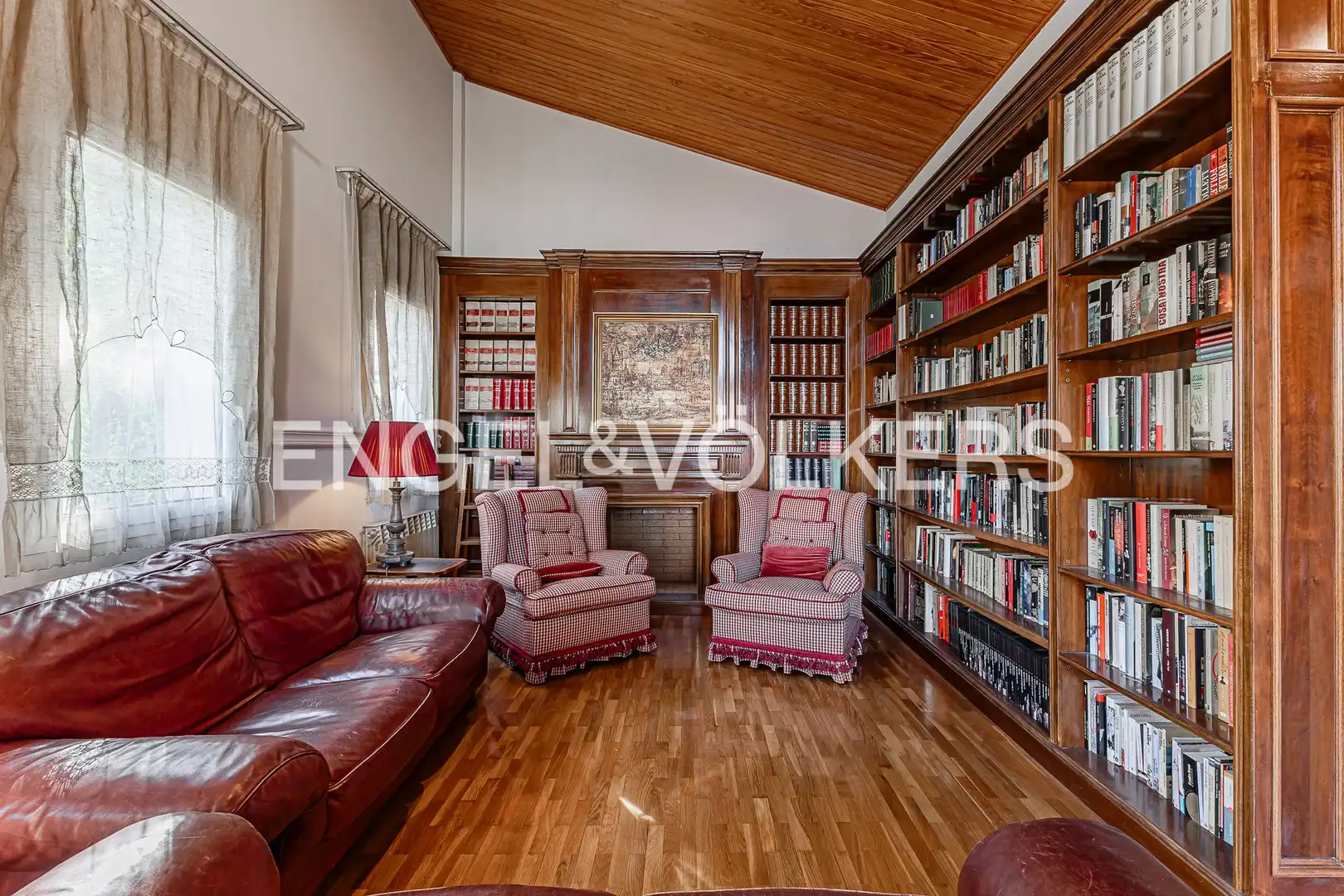 Living room of Detached homes for sale in Sant Cugat del Vallès  with Air Conditioner, Heating and Private garden