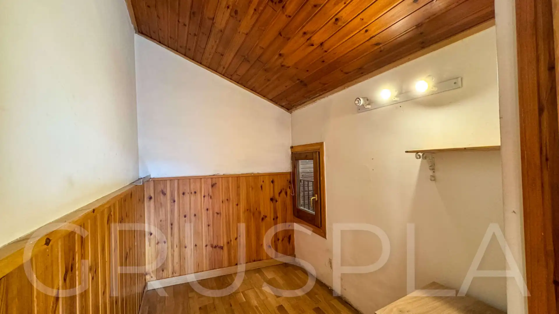 Dormitori de Àtic en venda en Bellver de Cerdanya amb Calefacció