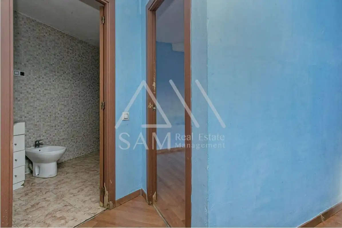 Piso en venta en Manresa con Balcón