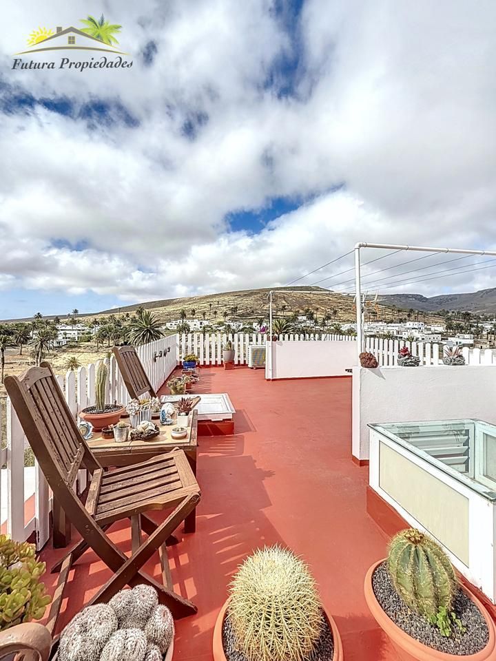 Terrace of House or chalet for sale in Haría  with Air Conditioner and Terrace