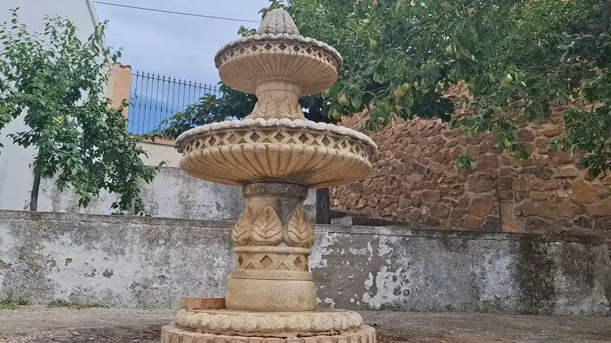 Vista exterior de Finca rústica en venda en Horcajo de los Montes amb Calefacció, Jardí privat i Terrassa