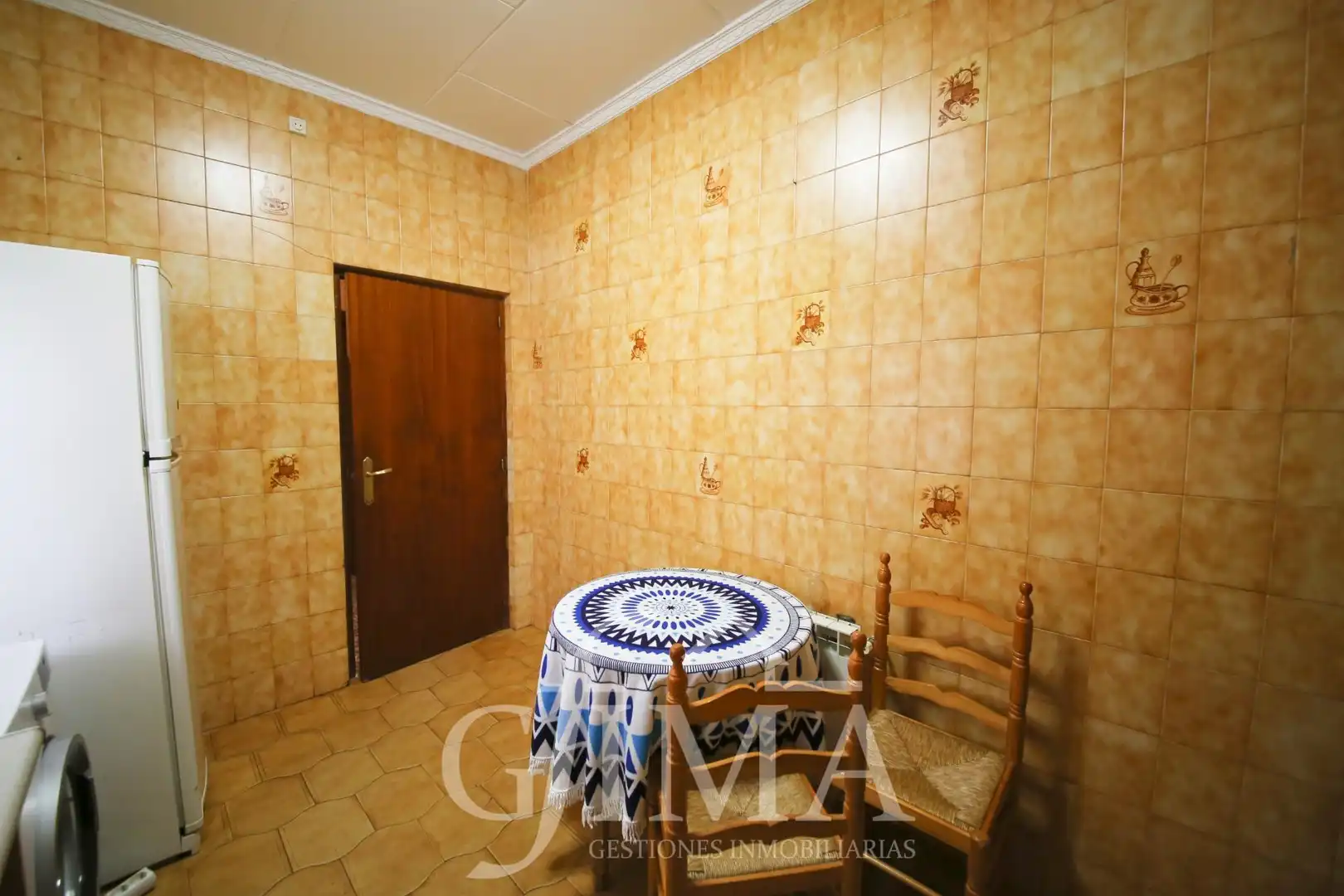 Houses for sale in Argamasilla de Alba  with Air Conditioner, Heating and Balcony