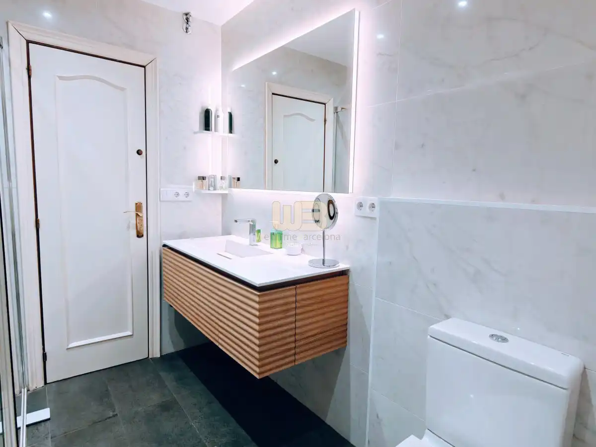 Dúplex en venta en Carrer de Provença, El Camp de l'Arpa del Clot