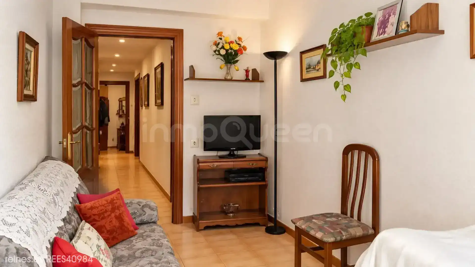 Sala d'estar de Pis en venda en Zaragoza amb Calefacció, Terrassa i Moblat