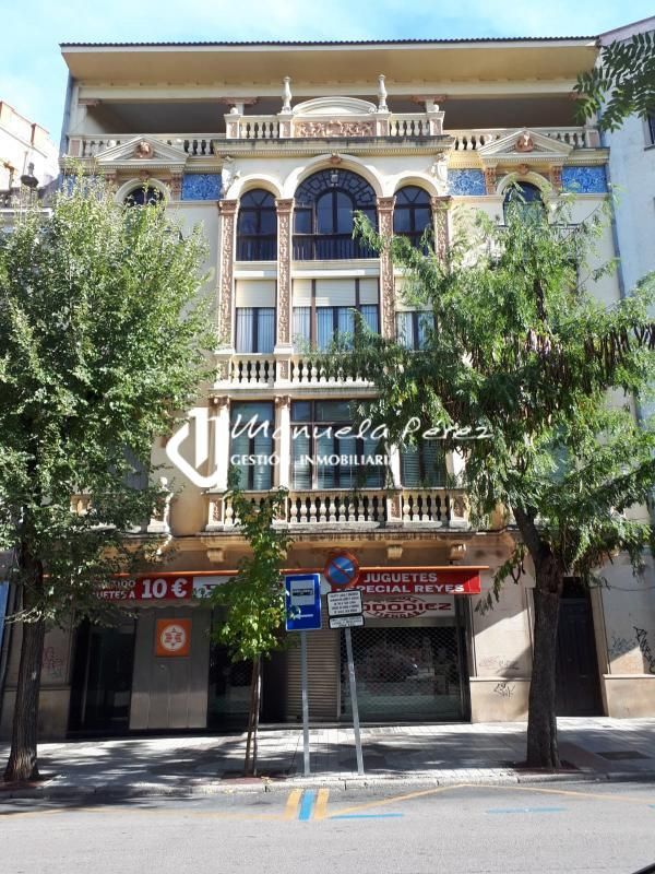 Vista exterior de Piso en venta en Cáceres Capital con Terraza