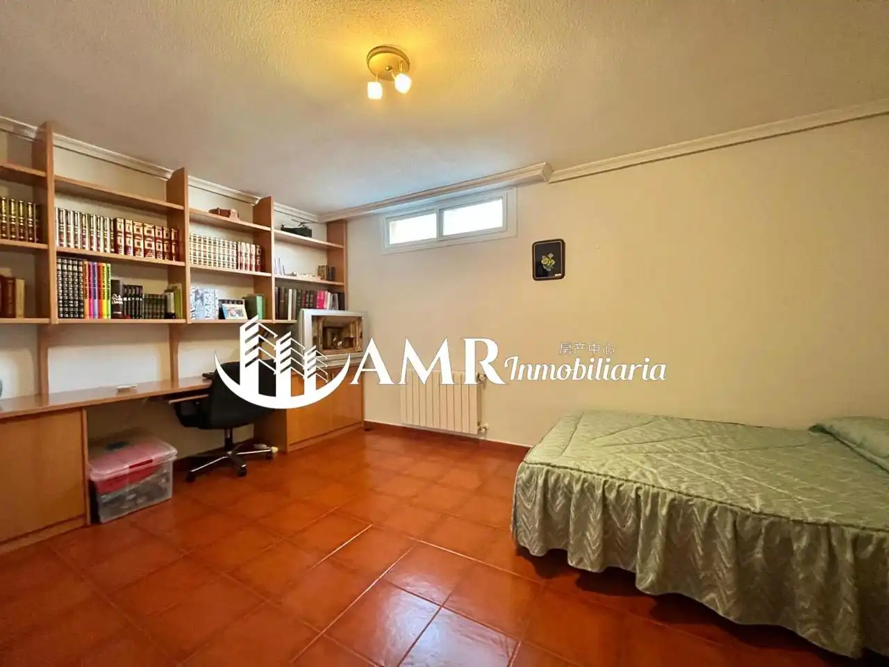 Casa adosada en venta en Casarrubuelos con Aire acondicionado, Calefacción y Jardín privado