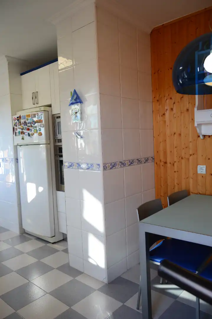 Kitchen of Attic for rent in Madrid  with Air Conditioner, Heating and Parquet flooring