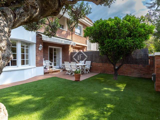 Casa-chalet en Venta en La Mallola