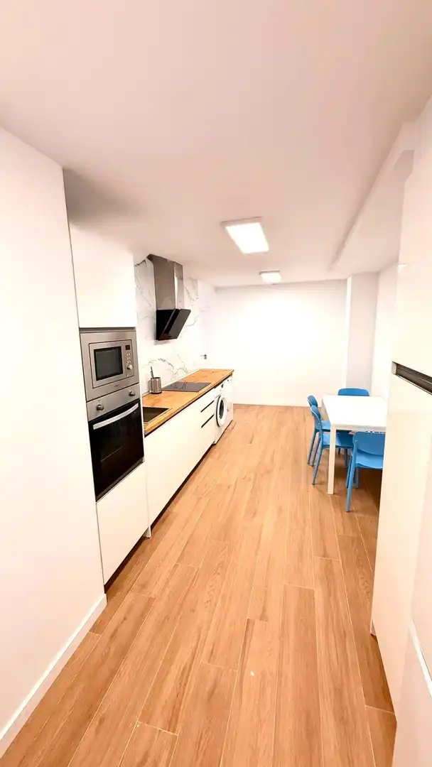 Cuina de Estudi de lloguer en Málaga amb Aire condicionat, Calefacció i Parquet