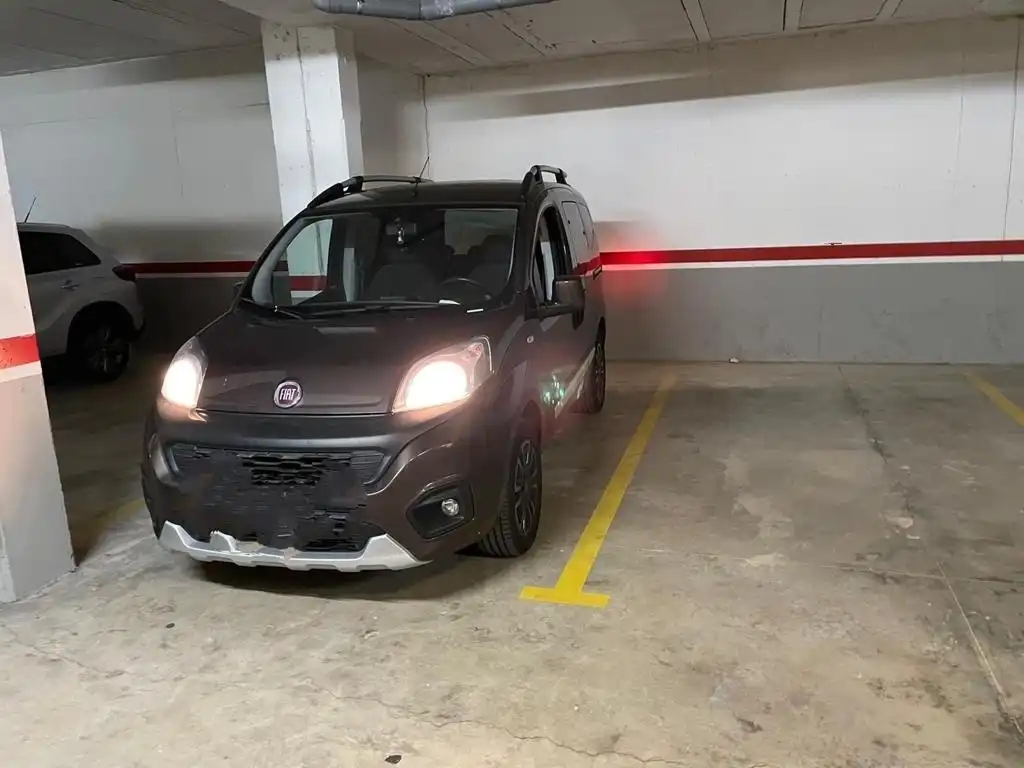 Parkplatz von Garage zur Miete in La Pobla de Mafumet