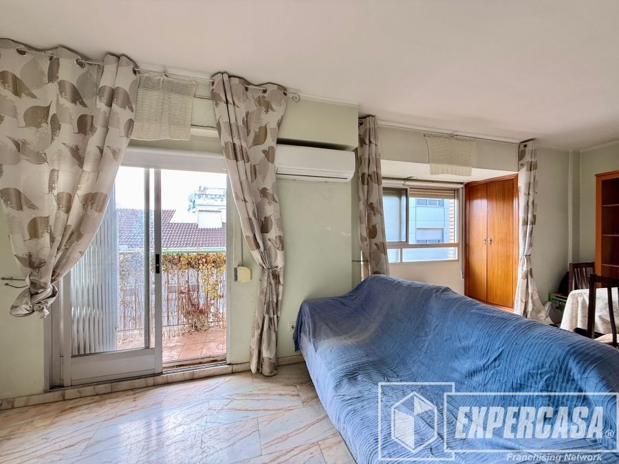 Dormitori de Pis en venda en Llíria amb Aire condicionat, Calefacció i Traster