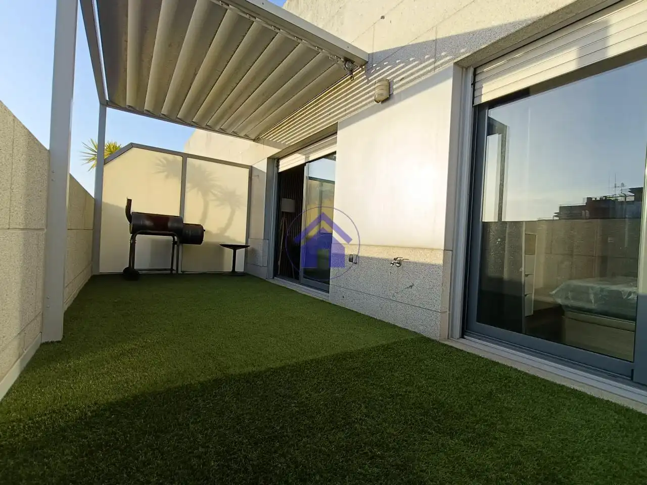 Terraza de Piso de alquiler en Vigo  con Calefacción, Terraza y Piscina