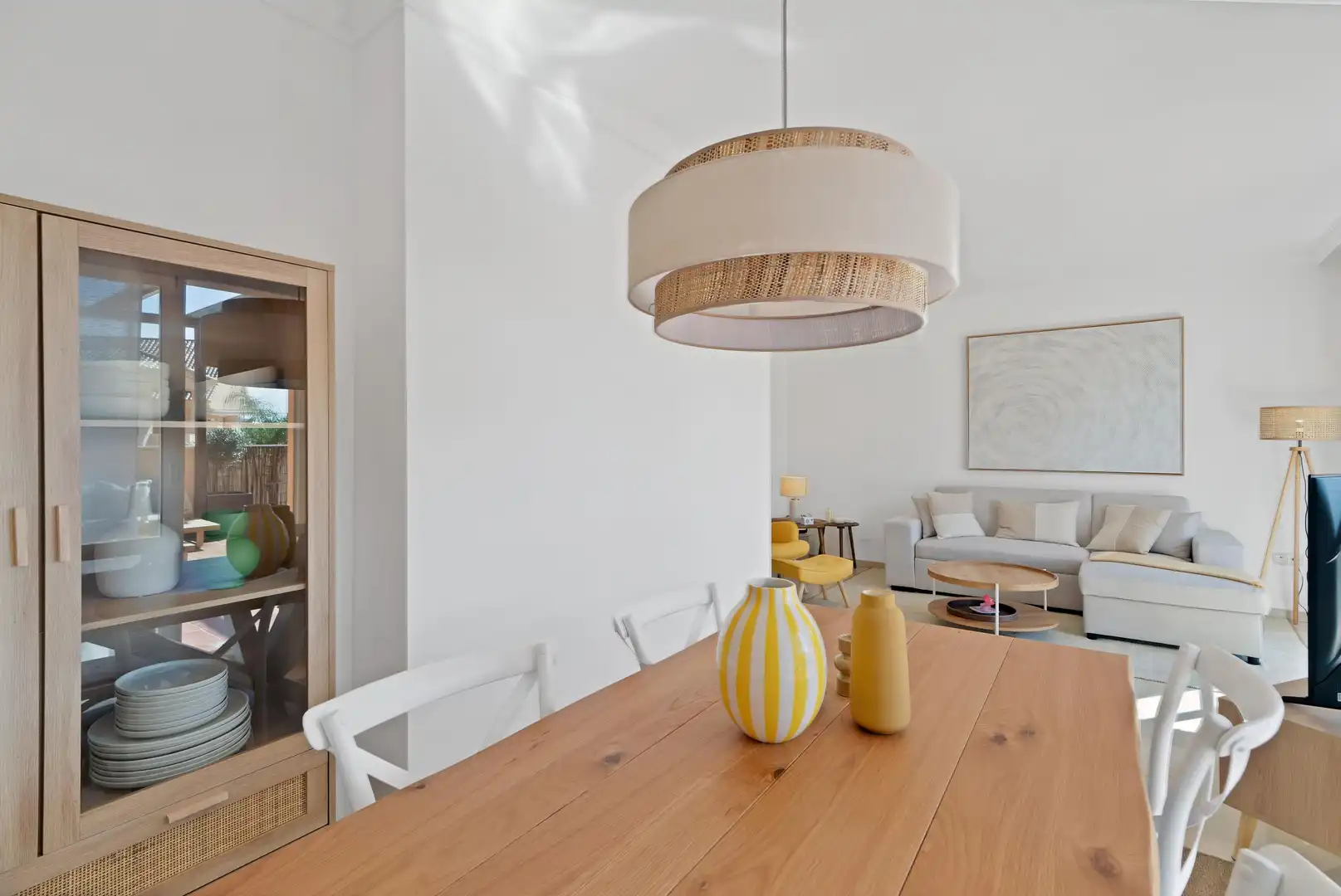 Menjador de Apartament de lloguer en Marbella amb Jardí privat, Terrassa i Moblat